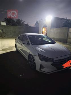 هیوندای ئەلەنترا
